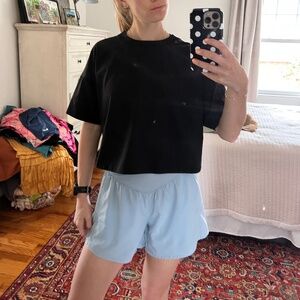 Black exercise crop top